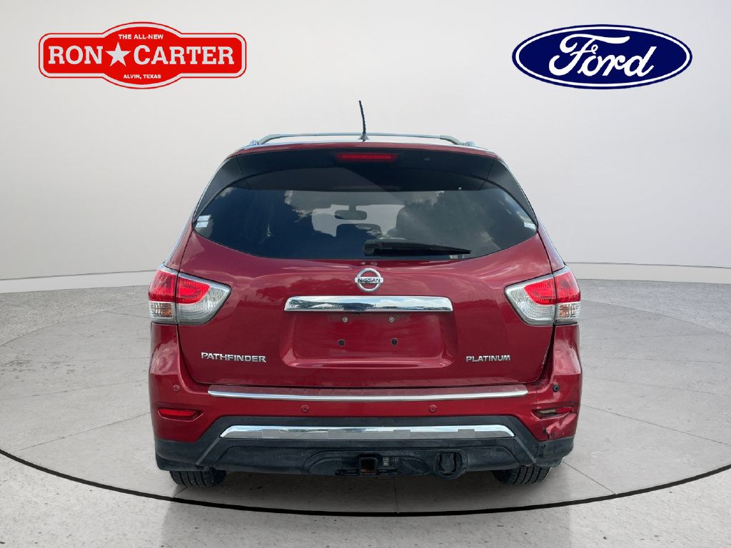 Used 2015 Nissan Pathfinder Platinum FWD image 5