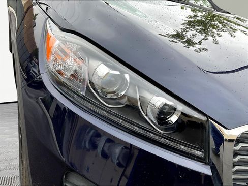Used 2020 Kia Sorento S FWD image 31