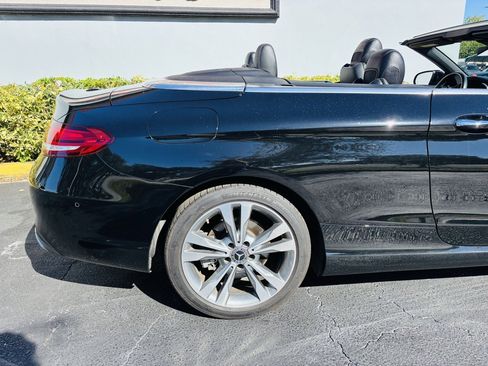 Used 2020 Mercedes-Benz C 300 Cabriolet image 10
