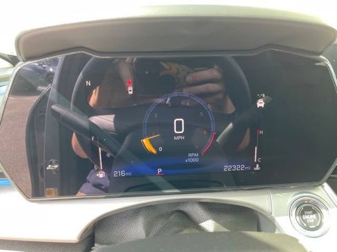 Used 2024 Chevrolet Trax LT FWD image 25