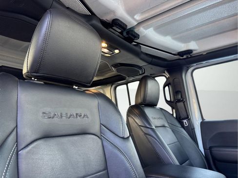 Certified 2023 Jeep Wrangler Unlimited Sahara image 17
