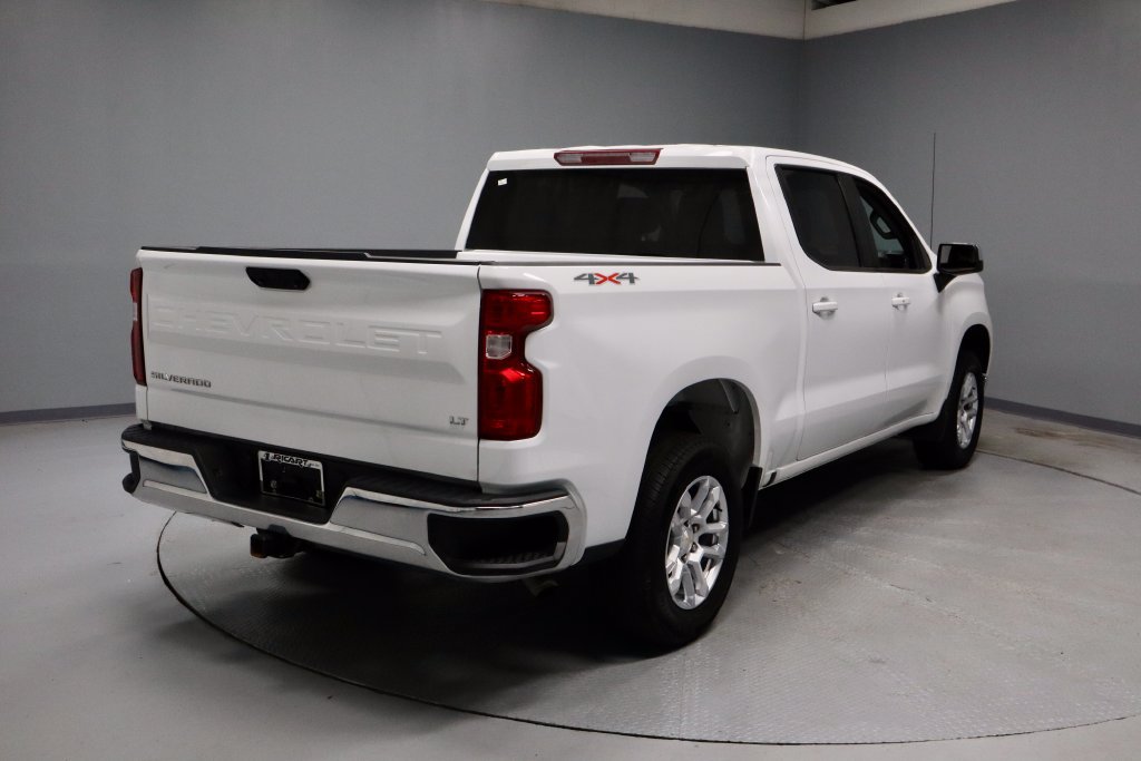 Used 2023 Chevrolet Silverado 1500 LT AWD/4WD image 12