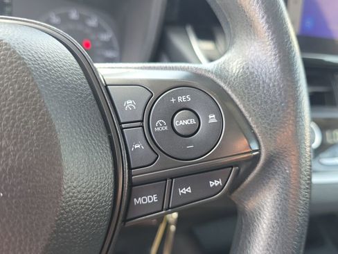 Used 2024 Toyota Corolla LE FWD image 22