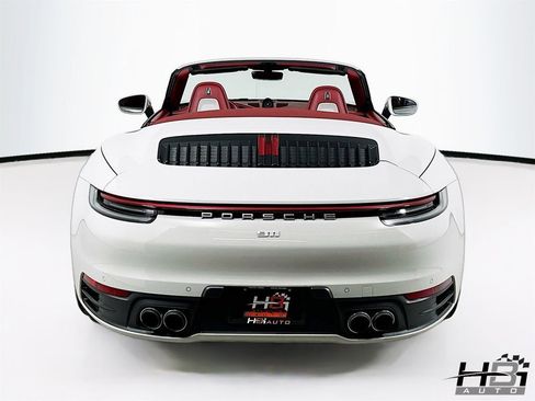 Used 2021 Porsche 911 Carrera 4 AWD/4WD image 23