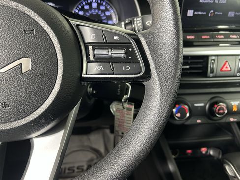 Certified 2024 Kia Forte LXS image 17