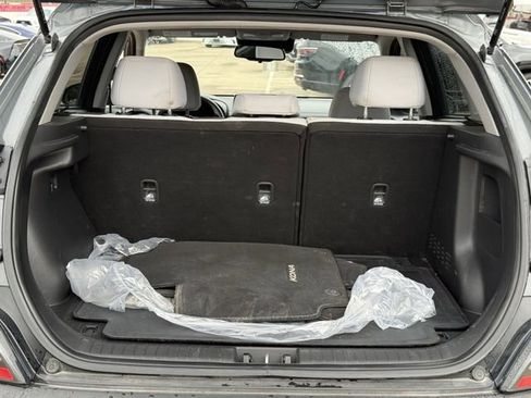 Used 2023 Hyundai Kona SEL FWD image 29