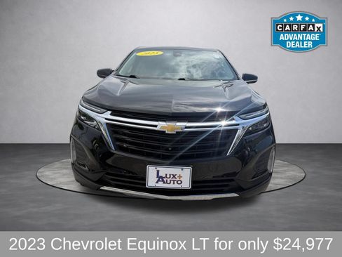 Used 2023 Chevrolet Equinox LT AWD/4WD image 8