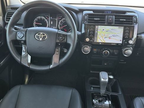 Used 2024 Toyota 4Runner TRD Off-Road Premium w/ Moonroof Package AWD/4WD image 10