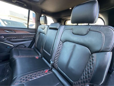 Used 2022 Jeep Grand Cherokee Summit w/ Advanced Protech Group IV image 9