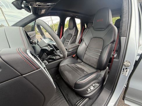 Used 2021 Porsche Cayenne GTS AWD/4WD image 14