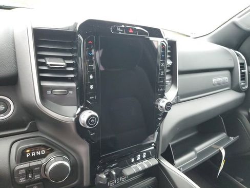 New 2026 RAM 1500 4x4 Crew Cab image 8