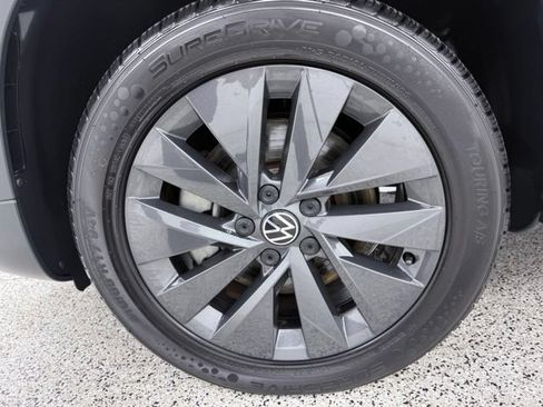 Used 2022 Volkswagen Taos S FWD image 12