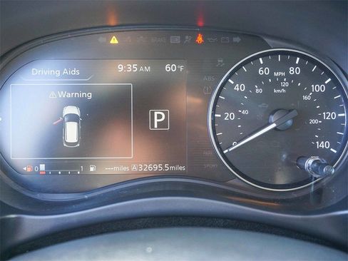 Used 2023 Nissan Kicks SR image 21