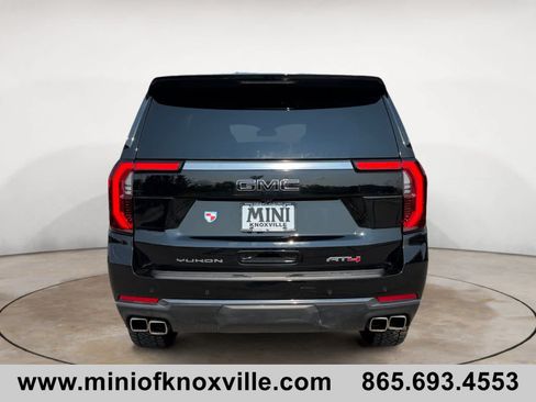 Used 2026 GMC Yukon XL AT4 AWD/4WD image 4