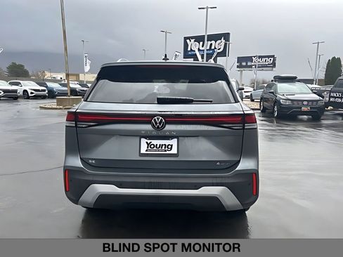 New 2026 Volkswagen Tiguan SE image 7