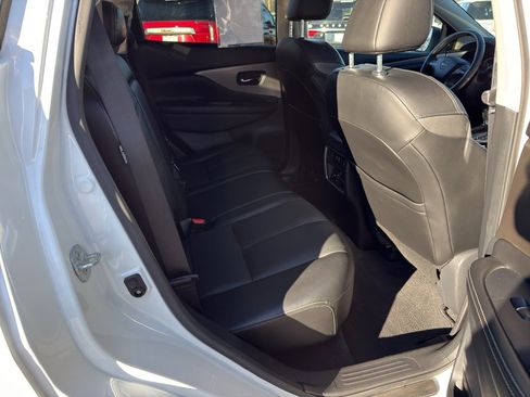 Used 2023 Nissan Murano SL w/ SL Moonroof Package image 14