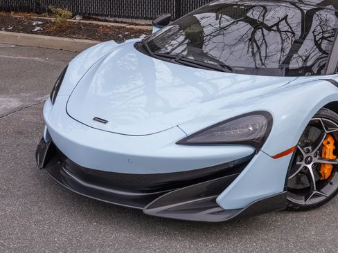 Used 2019 McLaren 600LT image 13