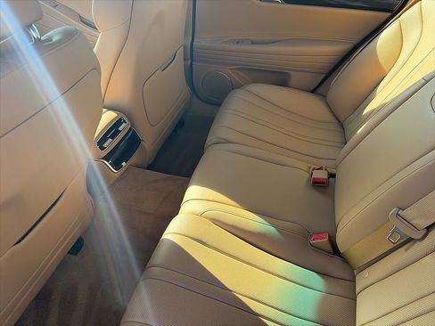 Used 2025 Genesis G80 2.5T image 14