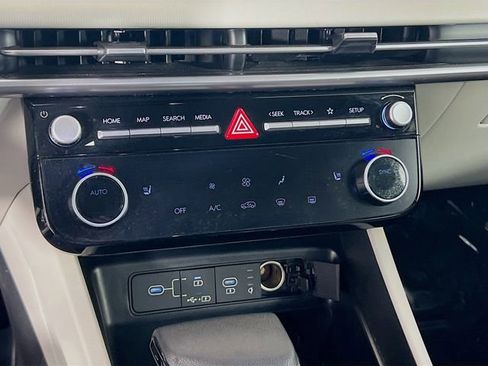 Used 2025 Hyundai Tucson SEL image 17