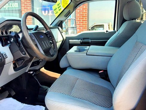 Used 2016 Ford F250 XLT w/ XLT Value Package image 15