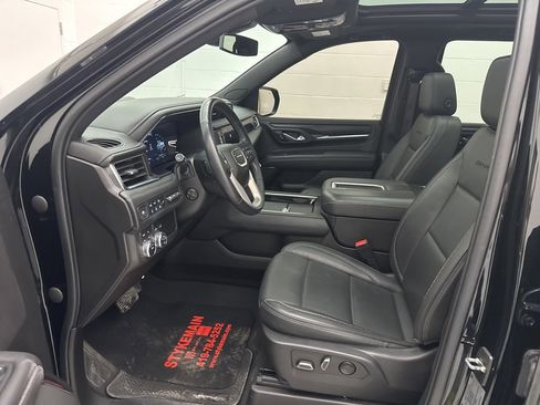 Used 2022 GMC Yukon Denali image 22