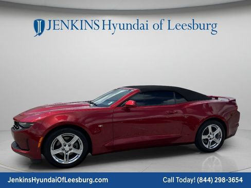 Used 2024 Chevrolet Camaro LT w/ Technology Package RWD image 10