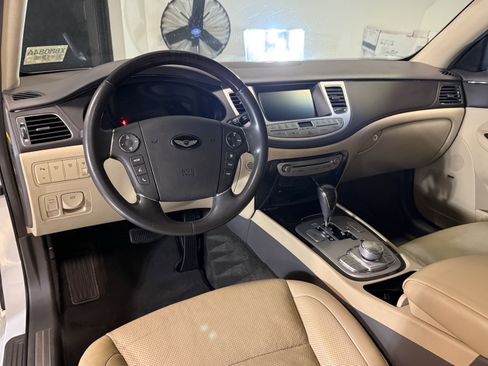 Used 2010 Hyundai Genesis 4.6 w/ Technology Pkg 5 RWD image 17
