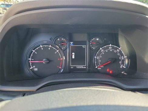 Used 2024 Toyota 4Runner SR5 image 15