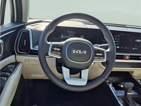 New 2025 Kia Sorento S FWD image 5