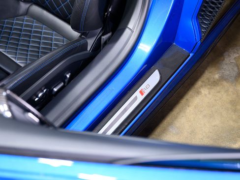 Used 2018 Audi R8 V10 plus image 28