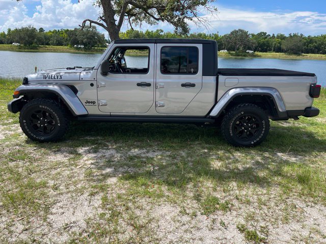 Used 2021 Jeep Gladiator Sport AWD/4WD image 4