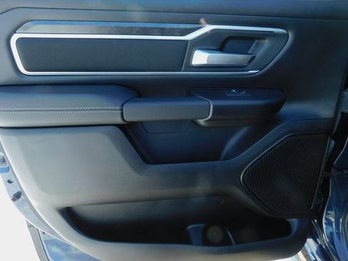 Used 2023 RAM 1500 Big Horn image 30