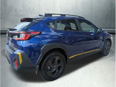 Used 2025 Subaru Crosstrek 2.5i Sport AWD/4WD image 5