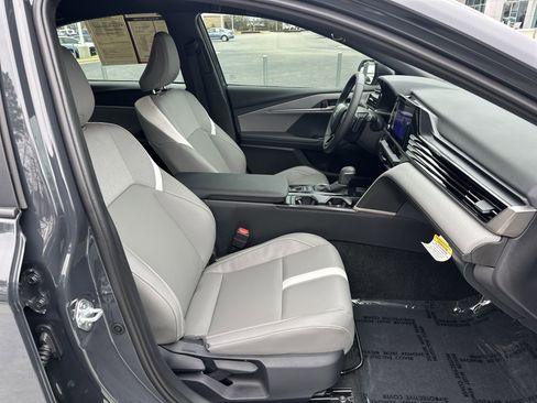 Certified 2026 Toyota Camry SE image 32