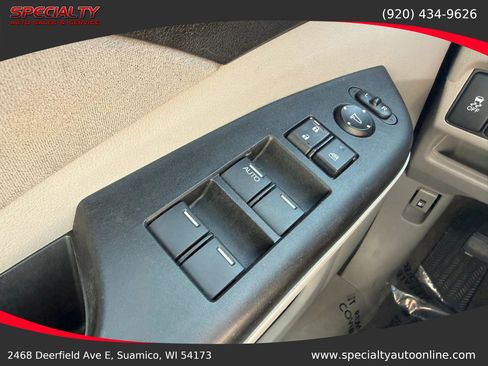 Used 2014 Honda CR-V EX image 37