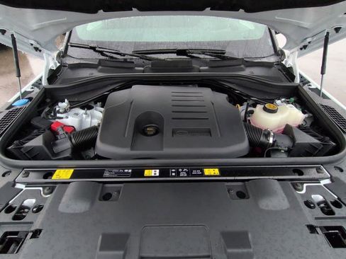 New 2026 Land Rover Range Rover Sport SE image 14