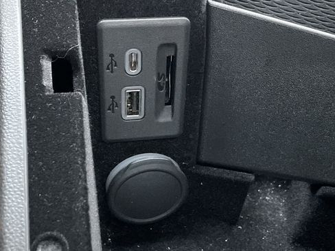 Used 2023 Cadillac CT4 Sport w/ Technology Package image 25