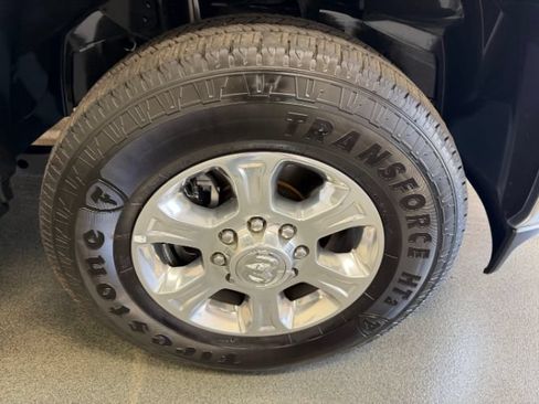 Used 2026 RAM 2500 Big Horn AWD/4WD image 8