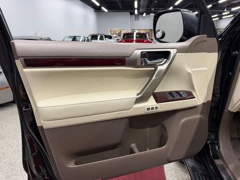 Used 2017 Lexus GX 460 Premium AWD/4WD image 15