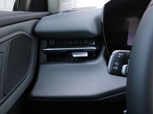 New 2026 Audi Q3 quattro 2.0T AWD/4WD image 11