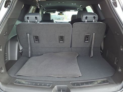 Certified 2023 Buick Enclave Essence image 28