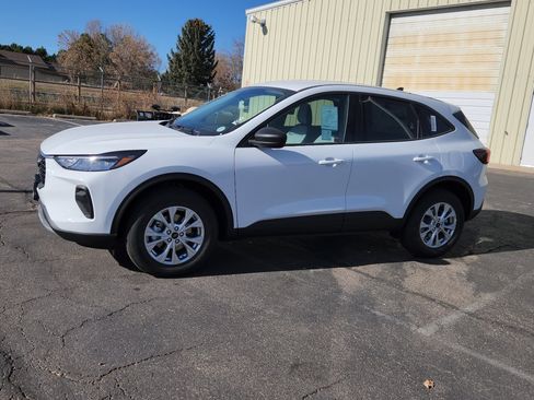 New 2026 Ford Escape Active w/ Cold Weather Package image 3