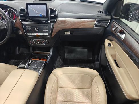 Used 2018 Mercedes-Benz GLS 550 4MATIC image 32