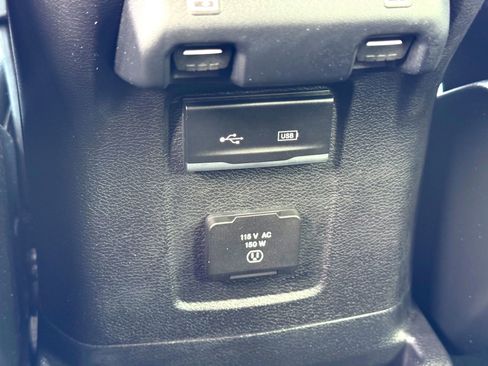 Used 2018 Jeep Wrangler Unlimited Rubicon image 19