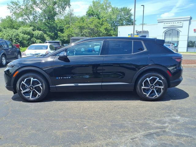 Used 2026 Chevrolet Equinox EV LT w/ Comfort Package AWD/4WD image 4