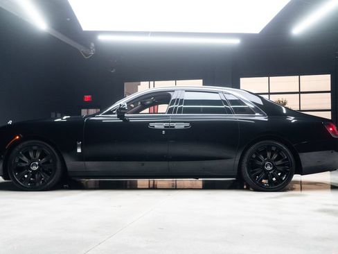 Used 2021 Rolls-Royce Ghost AWD/4WD image 19