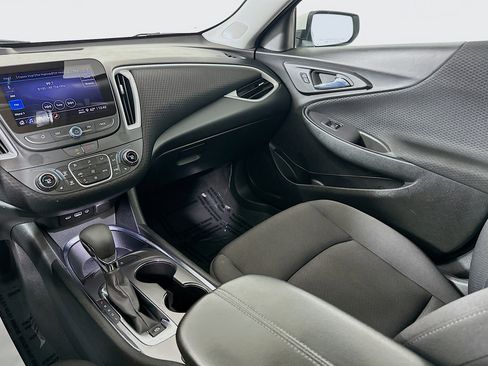 Used 2023 Chevrolet Malibu LT FWD image 22