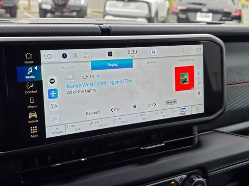 Used 2025 Jeep Wrangler Unlimited Rubicon image 30