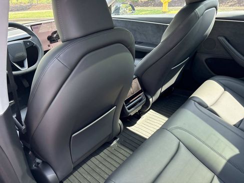 Used 2025 Tesla Model 3 Long Range AWD/4WD image 29