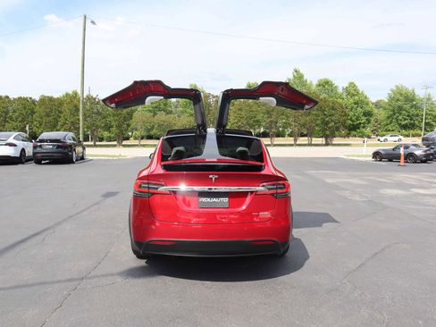 Used 2019 Tesla Model X Long Range AWD/4WD image 12